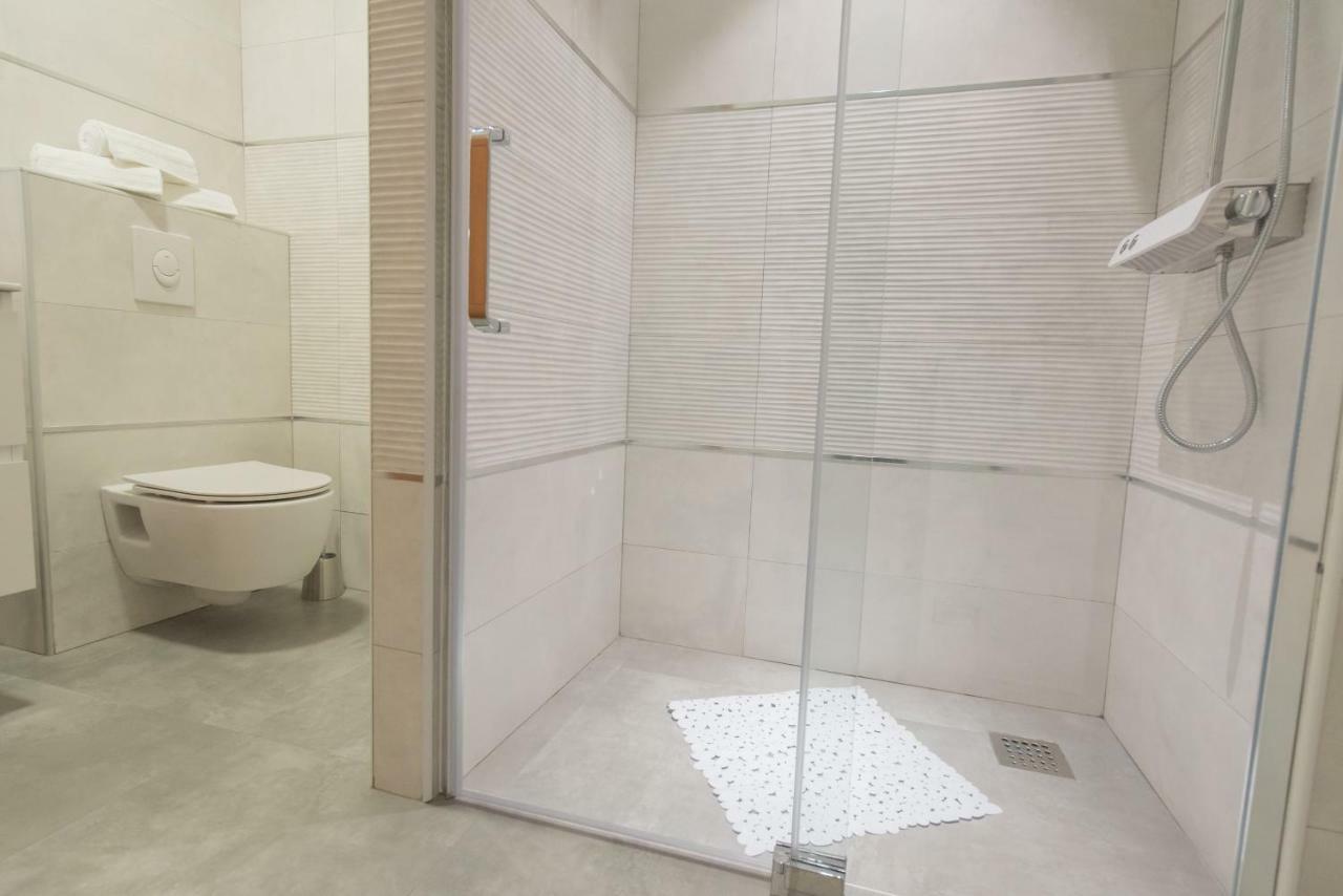 Studio Apartment Lena Kaštela Екстериор снимка